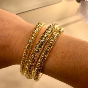 Kendra Scott Lucca Bangles in Gold